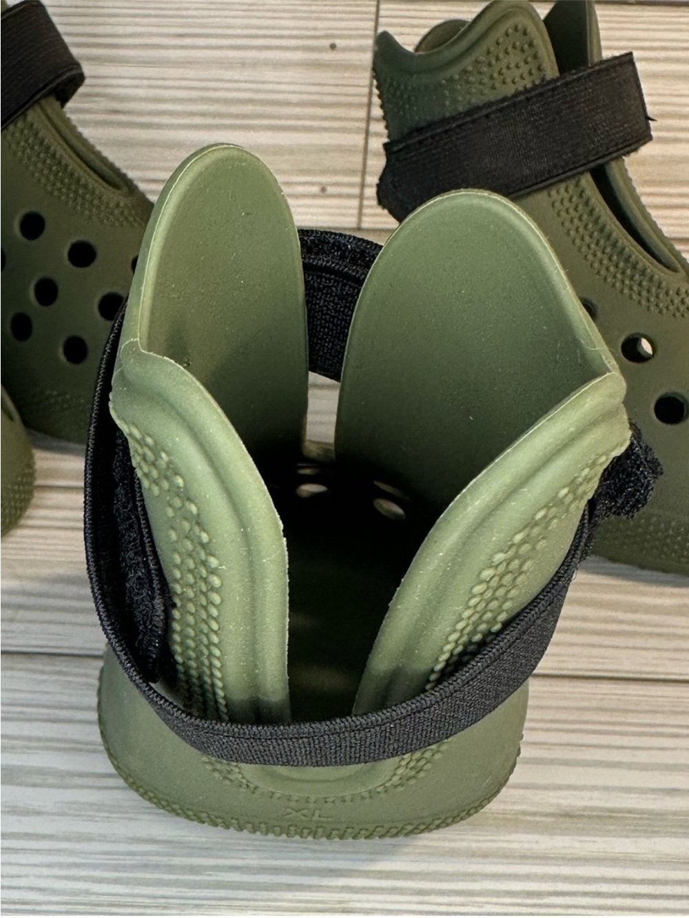 Dog Shoes for Hot Pavement Comfortable Paw Protection
Size XL Green Booties Rain - Picture 4 of 14